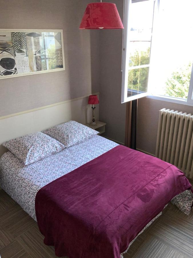 Les 3 Rois By Yy Hotel Villers-Bocage  Ngoại thất bức ảnh