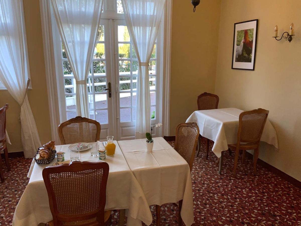 Les 3 Rois By Yy Hotel Villers-Bocage  Ngoại thất bức ảnh