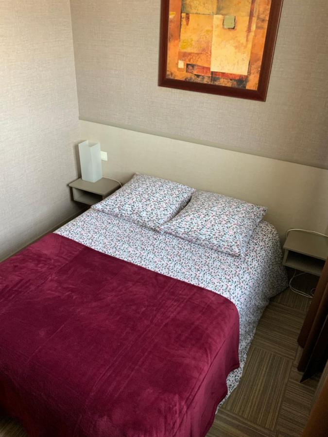 Les 3 Rois By Yy Hotel Villers-Bocage  Ngoại thất bức ảnh