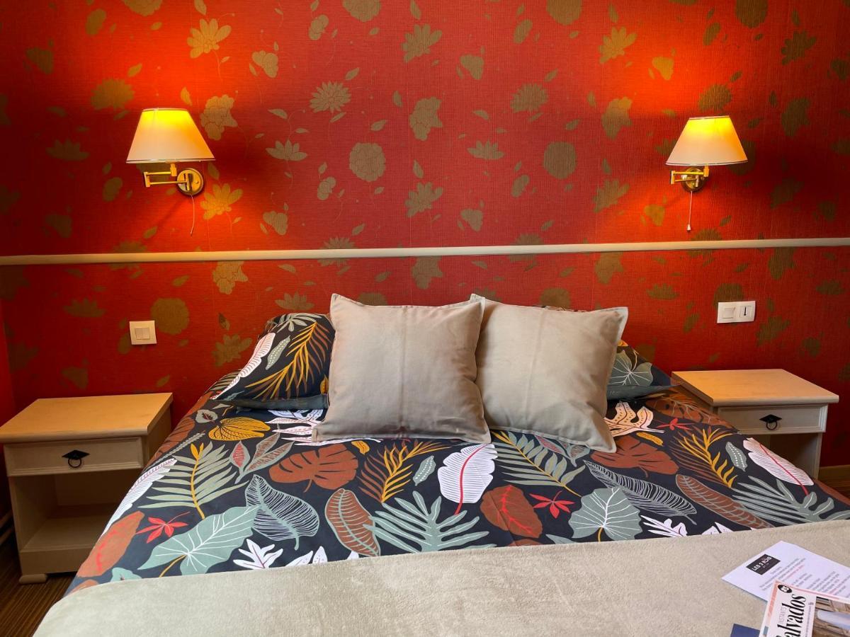 Les 3 Rois By Yy Hotel Villers-Bocage  Ngoại thất bức ảnh