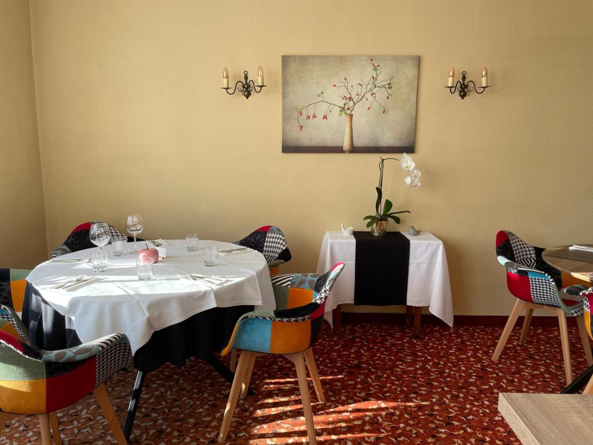 Les 3 Rois By Yy Hotel Villers-Bocage  Ngoại thất bức ảnh